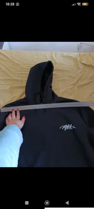 Sudadera Maka Negra Mujer