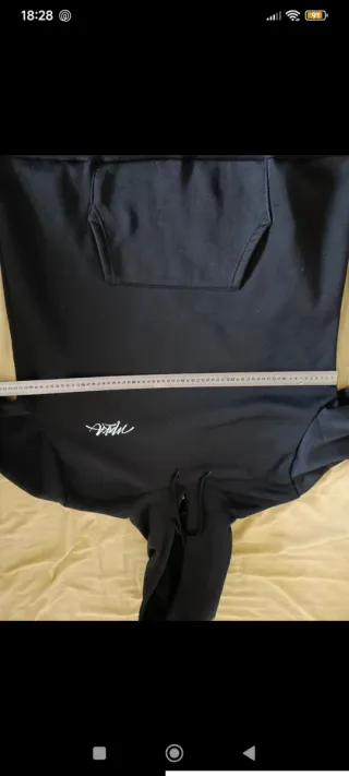 Sudadera Maka Negra Mujer