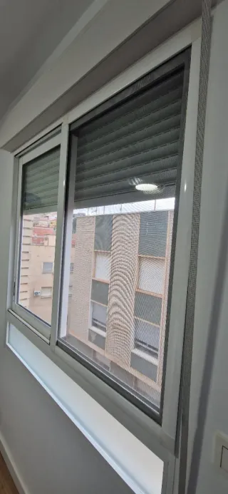 Ventanas correderas con persiana