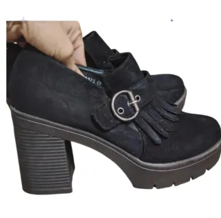 Mocasines Amor Amor piel tacón vuelta 40