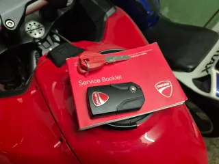 Ducati Multistrada 1200s