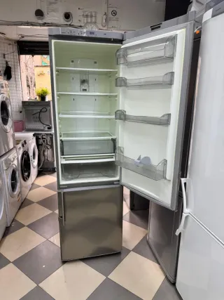 Frigorífico 'FAGOR' combi no frost