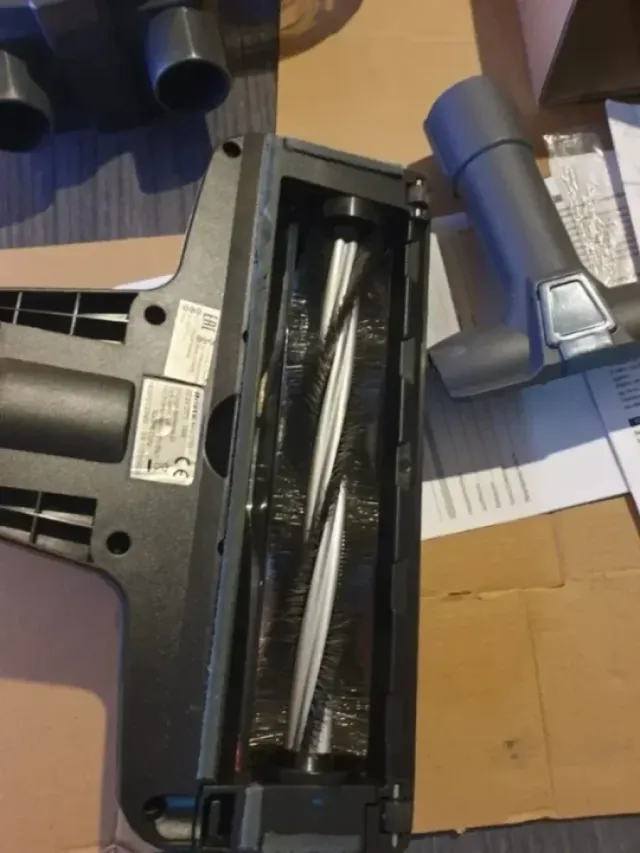 Ariete 2722 - Aspirador escoba sin cable 2 en 1