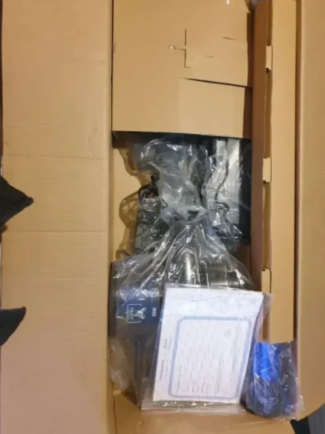 Ariete 2722 - Aspirador escoba sin cable 2 en 1