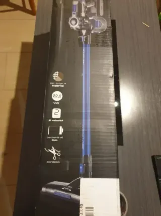 Ariete 2722 - Aspirador escoba sin cable 2 en 1