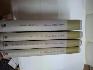 Lote de libros Isabel Allende