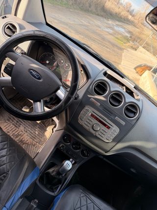 Ford Tourneo Connect 2011