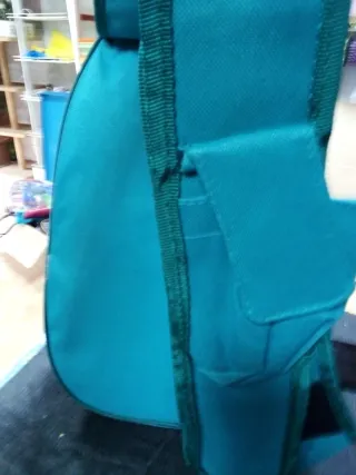 Mochila escolar infantil tipo bandolera