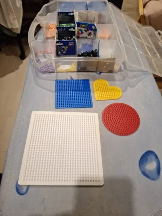 Caja de cuentas (perlas bead) para manualidades