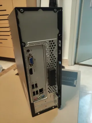 Acer Aspire XC-840 Computer Desktop