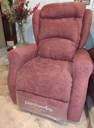 Poltrona elettrica reclinabile 180°, 2 motori