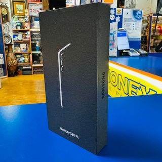 Samsung Galaxy S25 FE Caja Sellada