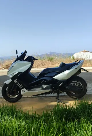 Yamaha Tmax 500