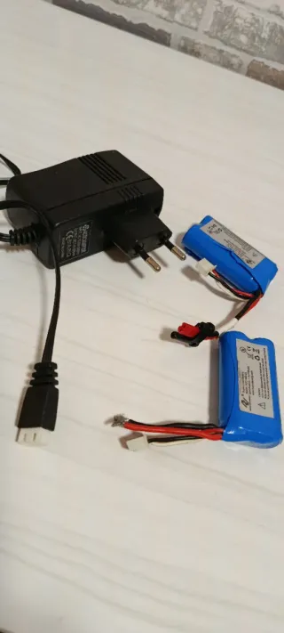 Motor y repuestos lancha RC