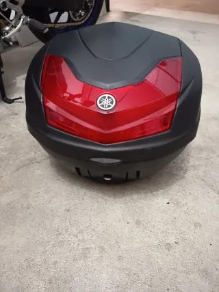 Baúl Yamaha MT-09 39L