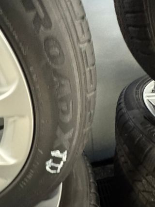 4 llantas originales Audi de 16” con neumáticos