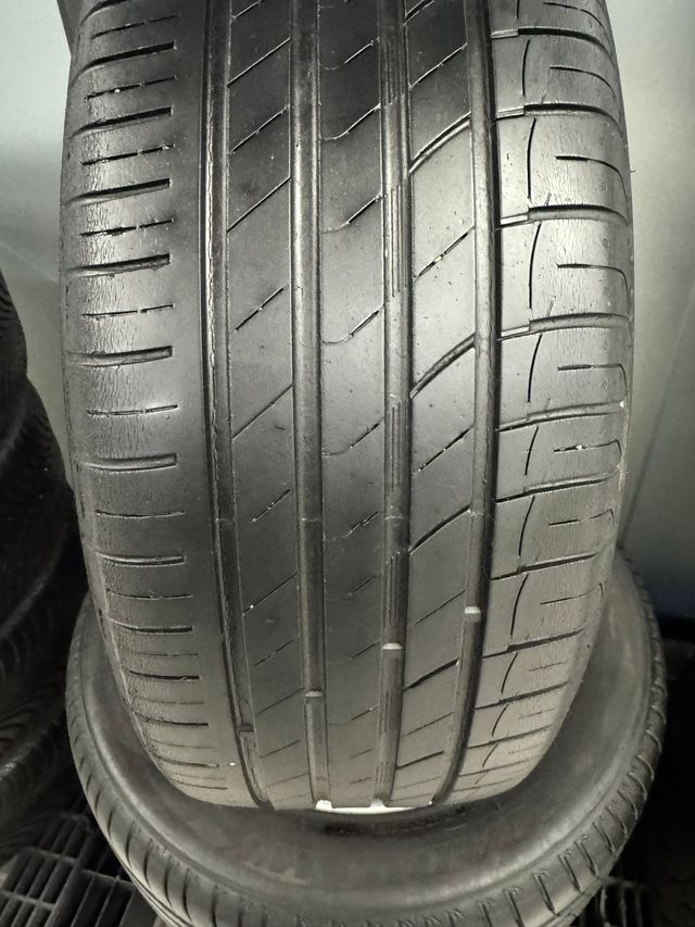 4 llantas originales Audi de 16” con neumáticos