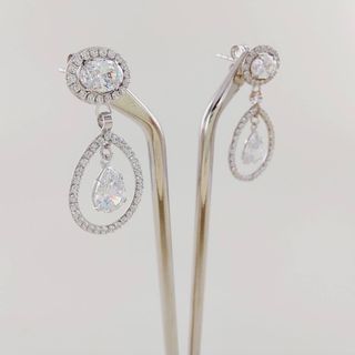 Pendientes Oro Blanco 18K Circonitas