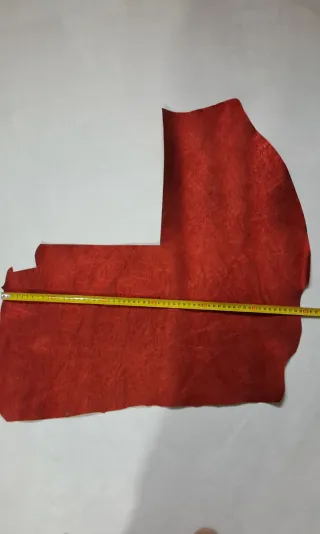 Retal Piel Metalizada Roja