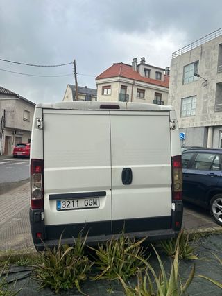 Furgón Peugeot Boxer isotérmica