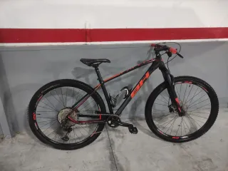 Bicicleta BH Expert Talla M Negra/Roja