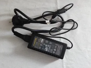 Adaptador Cargador 12V 4A YU1204