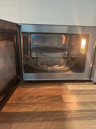 Microondas y Grill Bluesky