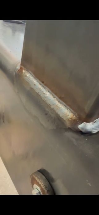 Soldador profesional – Reparaciones y trabajos.