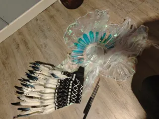 Capa y diadema luces y diadema indio NOVIOS