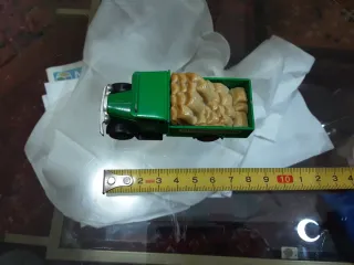 Camion Corgi Epoca Suttons Seeds