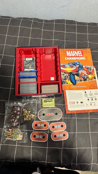 Marvel Champions Enfundado