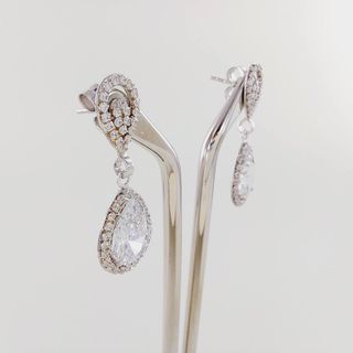 Pendientes Oro Blanco 18K Circonitas