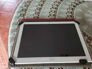 Tablet Acer Iconia 10 Blanca + Funda