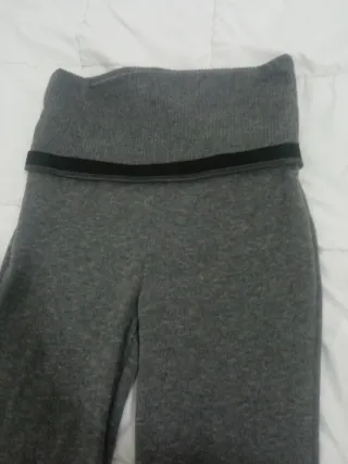 Pantalón afelpado de vestir gris