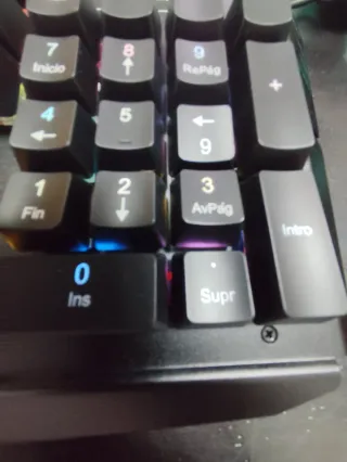 Teclado Gamer ombar Negro