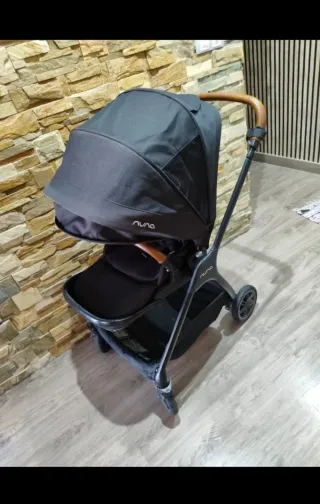 Cochecito Nuna Triv Negro