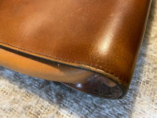 Maletín de piel marrón