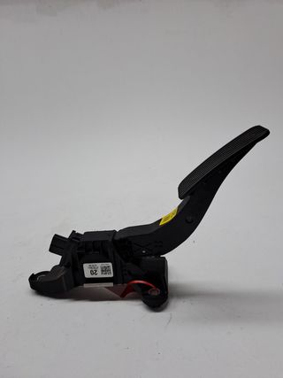 PEDAL ACELERADOR KIA STONIC (5)
