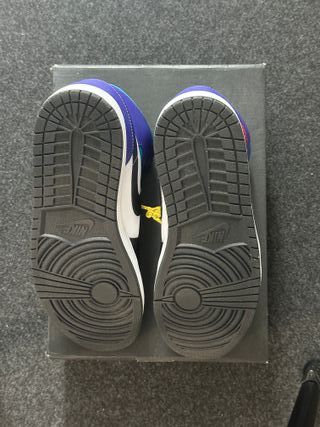 Nike Jordan 1 Mid Tropical Twist Tg 45