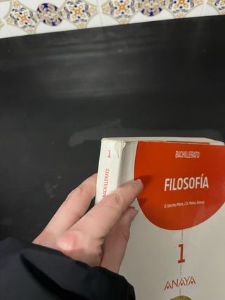 Libro de FILOSOFIA 1º Bachillerato