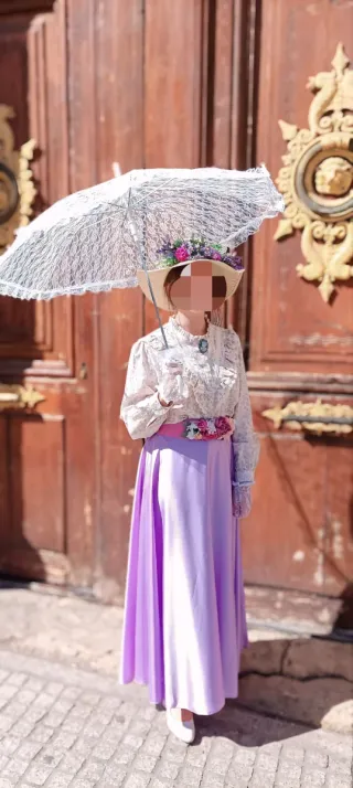 Traje de feria estilo modernista