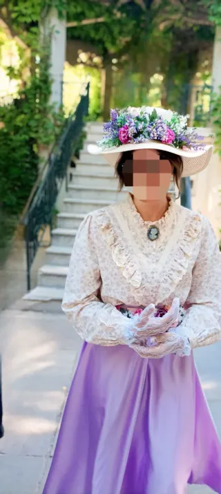 Traje de feria estilo modernista