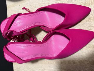 Tacones Fucsia Punta Fina