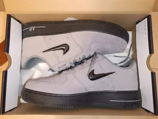 Nike Air Force 1 Suede Gris