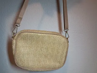 Bolso de paja beige