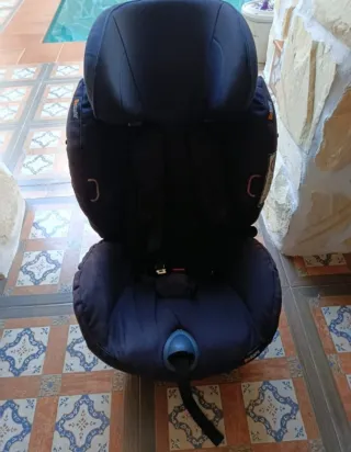 Silla coche bebé.