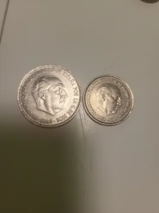 Lote de monedas variadas