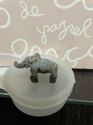 Elefante antiguo bronce o cobre