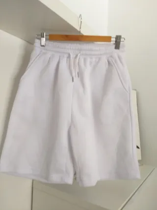 Pantalón corto blanco talla M