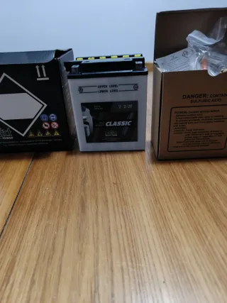 Batería moto nueva 51412 CB14-A2